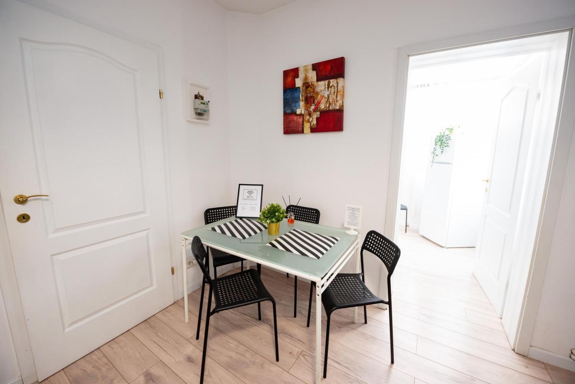 Ideal Accommodation Unirii Square Bukares Bagian luar foto
