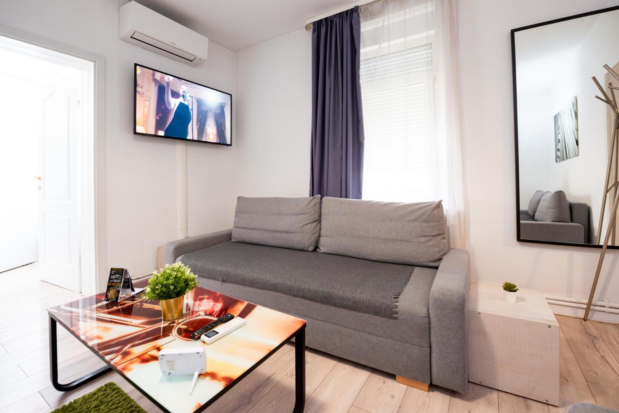 Ideal Accommodation Unirii Square Bukares Bagian luar foto