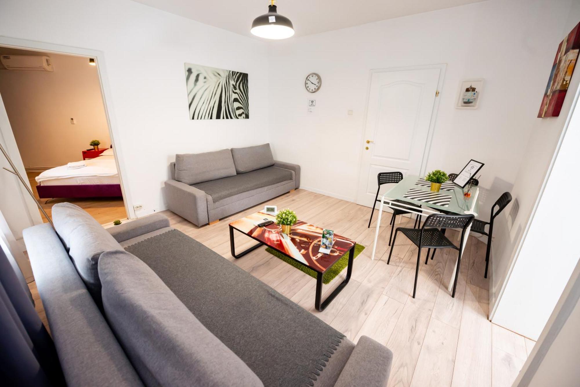 Ideal Accommodation Unirii Square Bukares Bagian luar foto