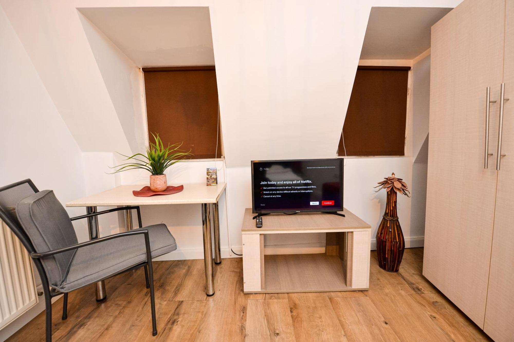 Ideal Accommodation Unirii Square Bukares Bagian luar foto
